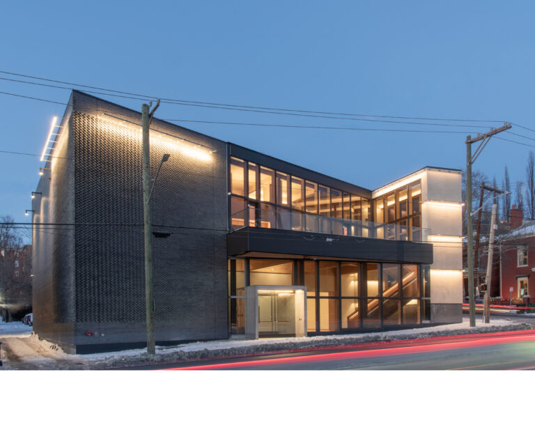 FF-Center-JMilesWolf©26-0188-1